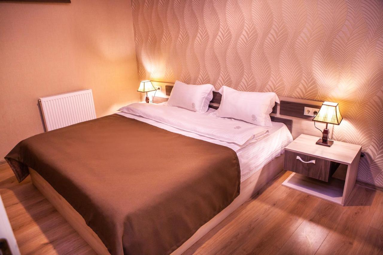 Wine Castle Hotel Tbilisi Buitenkant foto